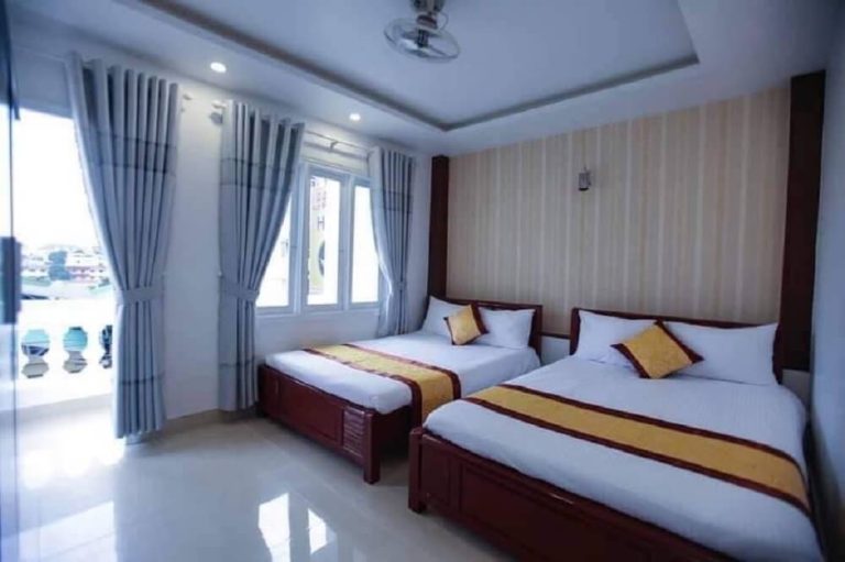 Bán Khách sạn, Đường Hà Huy Tập, Phường 3, Tp Đà Lạt, Đường nhựa 8 m, 120 m2