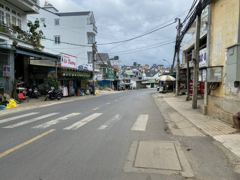 Bán nhà, Đường Chi Lăng, Phường 9, Tp Đà Lạt, Đường ô tô 4 m2, 52 m2