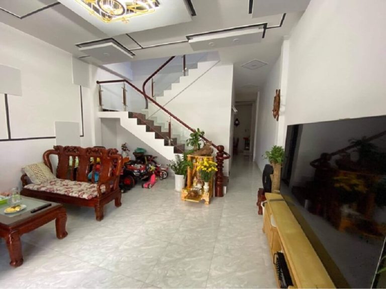 Bán nhà, Đường Nguyễn Đình Chiểu, Phường 9, Tp Đà Lạt, Đường ô tô 3.5 m, 92 m2