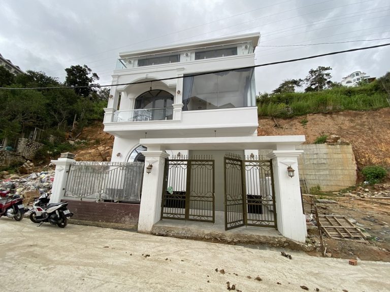 Bán Biệt thự, Đường Hoàng Hoa Thám, Phường 10, Đà Lạt, Đường bê tông ô tô tận nhà, 200 m2