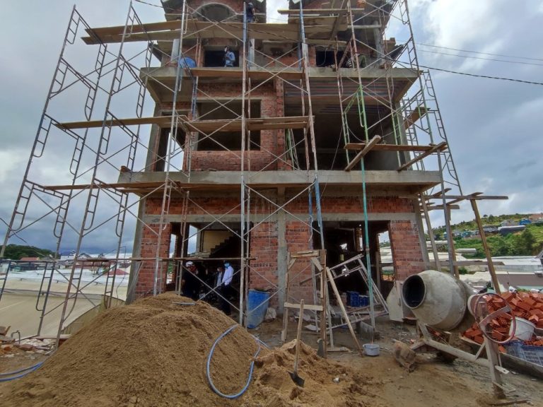 Bán nhà, Đường Nguyễn Đình Quân, Phường 5, Tp Đà Lạt, Đường ô tô 6 m, 100 m2