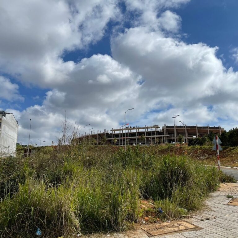 Bán đất, Khu liên hợp thể thao, Phường 7, TP Đà Lạt, Đường nhựa 8m, 264m2