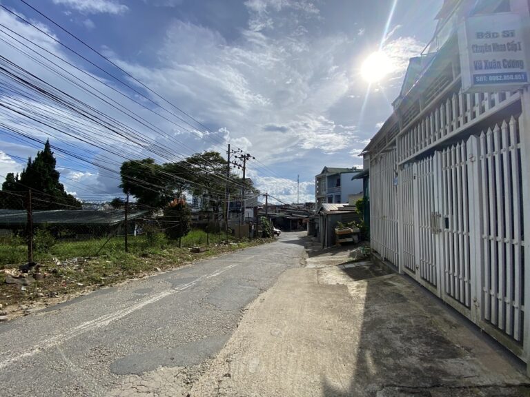 Bán đất, Đường Nguyên Tử Lực, Phường 8, Tp Đà Lạt, Đường nhựa ô tô, 102 m2