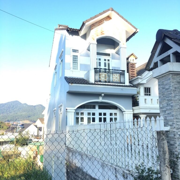 Bán nhà, Đường Phạm Hùng, Thị trấn Lạc Dương, Huyện Lạc Dương, Đường nhựa 10m, 119m2