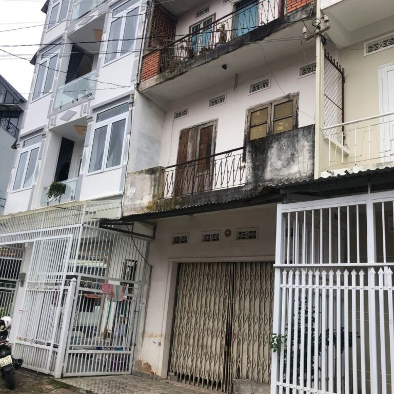 Bán đất, Đường Phù Đổng Thiên Vương, Phường 8, TP Đà Lạt, Đường ô tô vào tận nơi 6m, 103.76m2