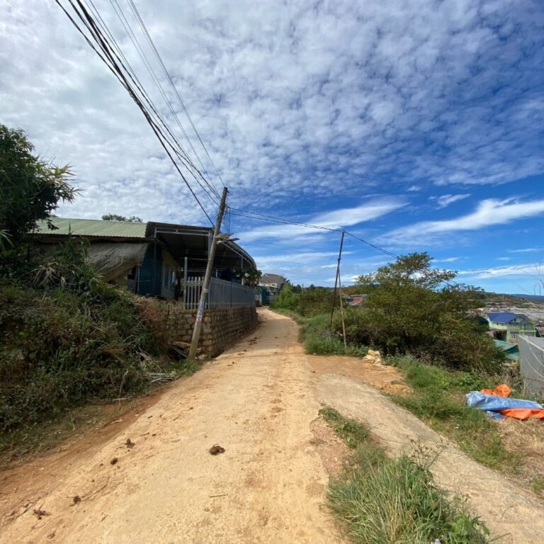 Bán đất, Đường Vạn Thành, Phường 5, TP Đà Lạt, Đường nhựa ô tô 5m,, 500m2