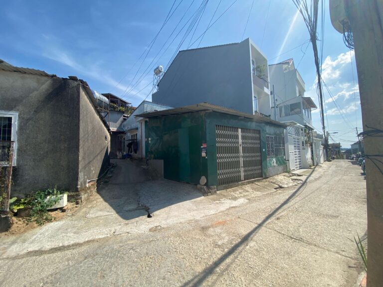 Bán đất, đường Lê Hồng Phong, Phường 4, TP Đà Lạt, Đường ô tô 5m, 140m2