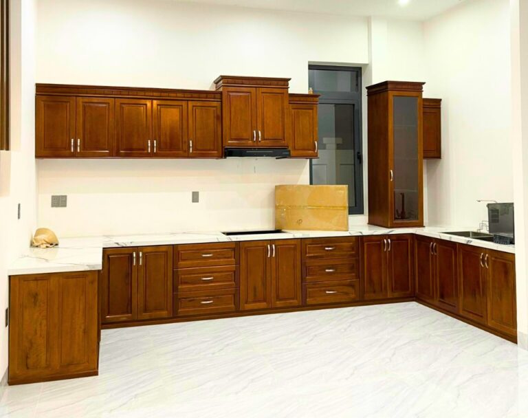 Bán biệt thự, đường Trịnh Hoài Đức, Phường 11, TP Đà Lạt, Đường hẻm bê tông 3,5m, 260m2