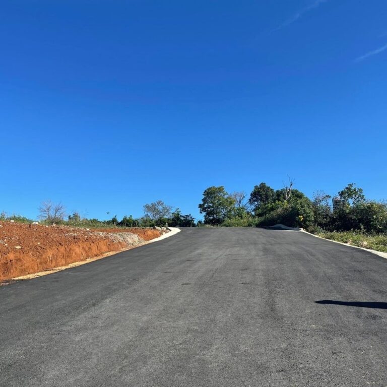 Bán 2 lô đất, thôn 4, xã Tà Nung, TP Đà Lạt, lô 1 200m2, lô 2 250m2, Đường nhựa ô tô 5m