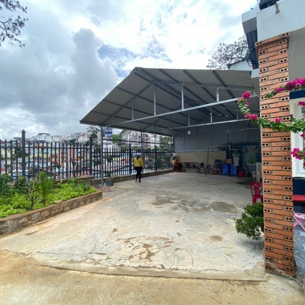 Nhà cho thuê, đường Lương Thế Vinh, Phường 4, thành phố Đà Lạt, 250m2, Đường đá hiện trạng 3m