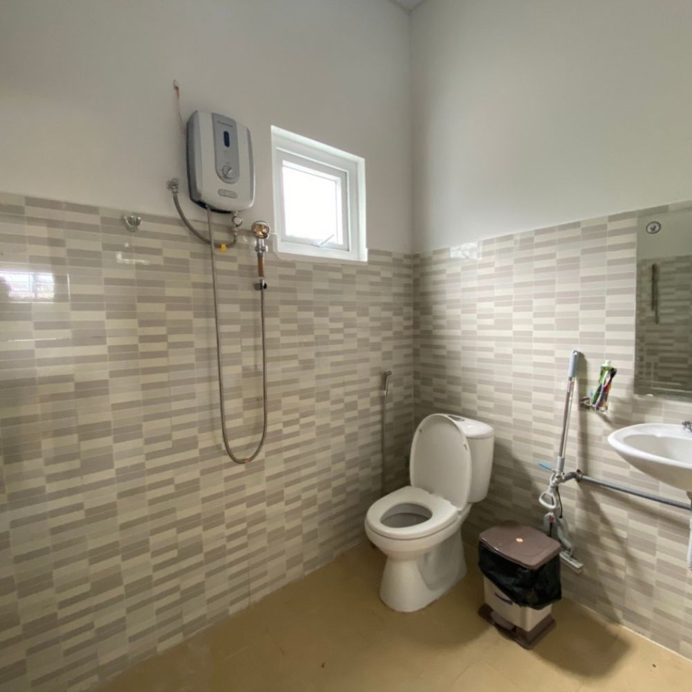 Nhà cho thuê, đường Lương Thế Vinh, Phường 4, thành phố Đà Lạt, 250m2, Đường đá hiện trạng 3m