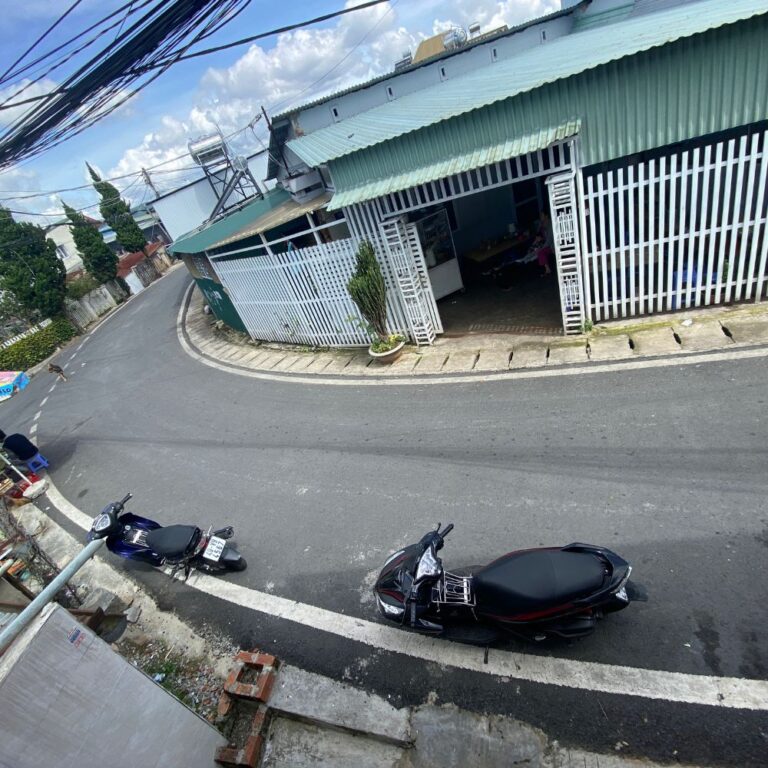 Bán nhà, đường Cổ Loa, Phường Xuân Hương (P2 cũ), thành phố Đà Lạt, 40m2, Mặt tiền đường nhựa chính