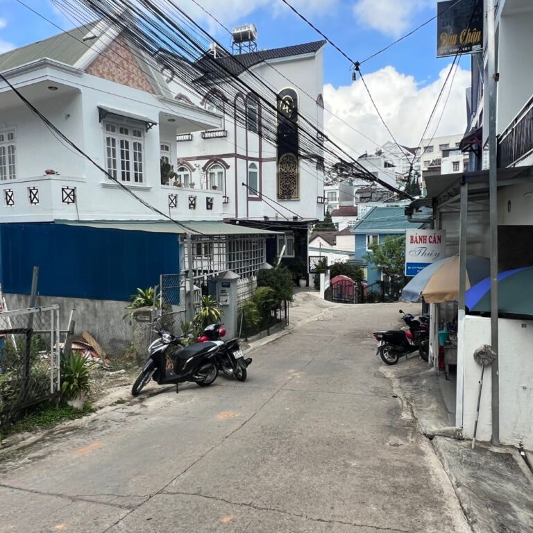 Bán đất, đường Trần Phú, Phường 3, thành phố Đà Lạt, 193.83m2, Đường ô tô vào tận nơi 5m