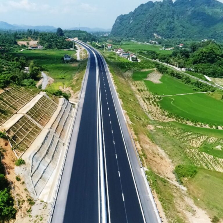 TIẾN ĐỘ CÁC DỰ ÁN LỚN TẠI LÂM ĐỒNG HIỆN RA SAO?