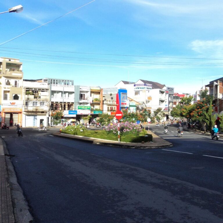 Bán nhà, đường Phan Đình Phùng, Phường 2, thành phố Đà Lạt, thích hợp định cư lâu dài, 33.8m2, Đường hẻm 2.8m