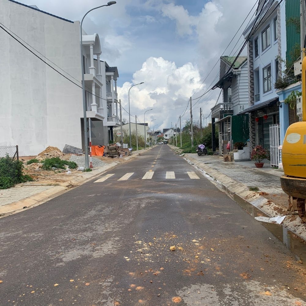 NHỮNG LÝ DO NÊN MUA NHÀ ĐẤT TRONG CÁC KHU QUY HOẠCH TẠI ĐÀ LẠT 1 Thi truong nha dat KQH Da Lat quangthinhland.vn 03