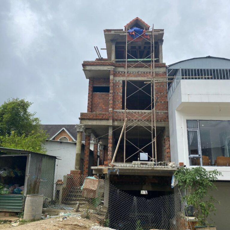 Bán nhà, Đường Cao Thắng, Phường 7, Thành phố Đà Lạt, 83.5m2, Thích hợp định cư, Mặt tiền đường ô tô