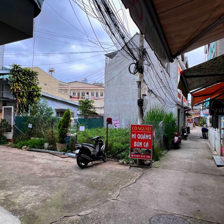 Bán 02 lô đất liên kế, đường Phan Đình Phùng, phường 2, thành phố Đà Lạt, 45m2 và 45.6m2, thích hợp đầu tư kinh doanh, Đường ô tô vào tận nơi