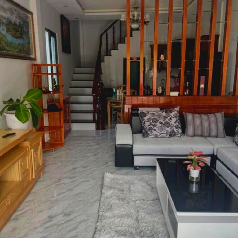 Bán nhà, đường Mê Linh, phường 9, thành phố Đà Lạt, 40m2, thích hợp định cư lâu dài, Đường ô tô 4m vào tận nơi