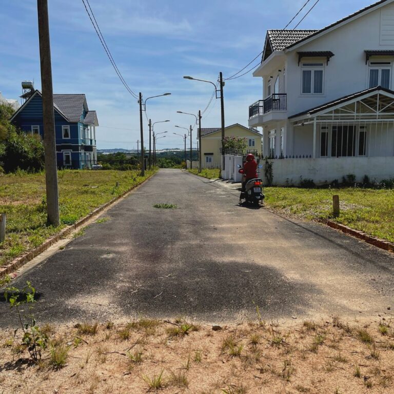 Bán đất, Măng Line, phường Langbiang (P7 cũ), thành phố Đà Lạt, 211m2, Thích hợp đầu tư kinh doanh, Đường hẻm bê tông 4m