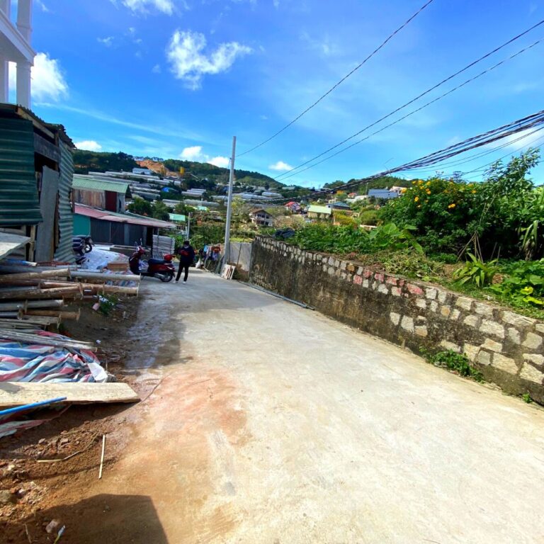 Bán đất, đường Nguyễn Đình Quân, phường 5, thành phố Đà Lạt, 197m2, Thích hợp đầu tư kinh doanh, Đường ô tô vào tận nơi