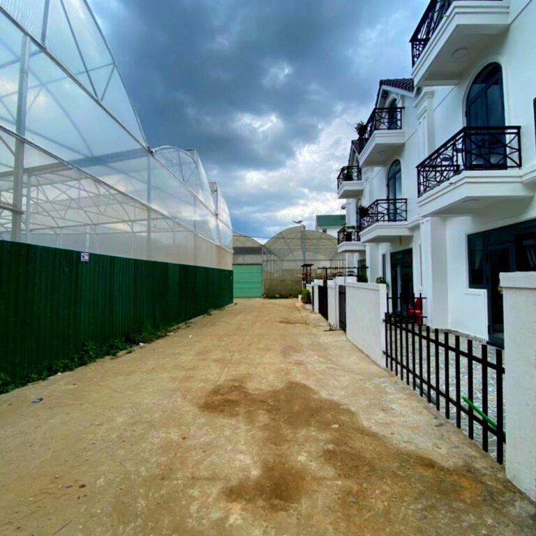 Bán đất, đường Vạn Thành, phường 5, thành phố Đà Lạt, 211m2, Thích hợp đầu tư kinh doanh, Đường ô tô vào tận nơi