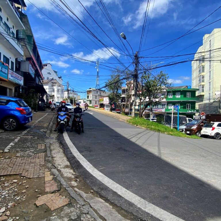 Bán khách sạn, đường Trương Công Định, phường 2, thành phố Đà Lạt, 70m2, Thích hợp đầu tư kinh doanh, Đường hẻm xe máy 2m