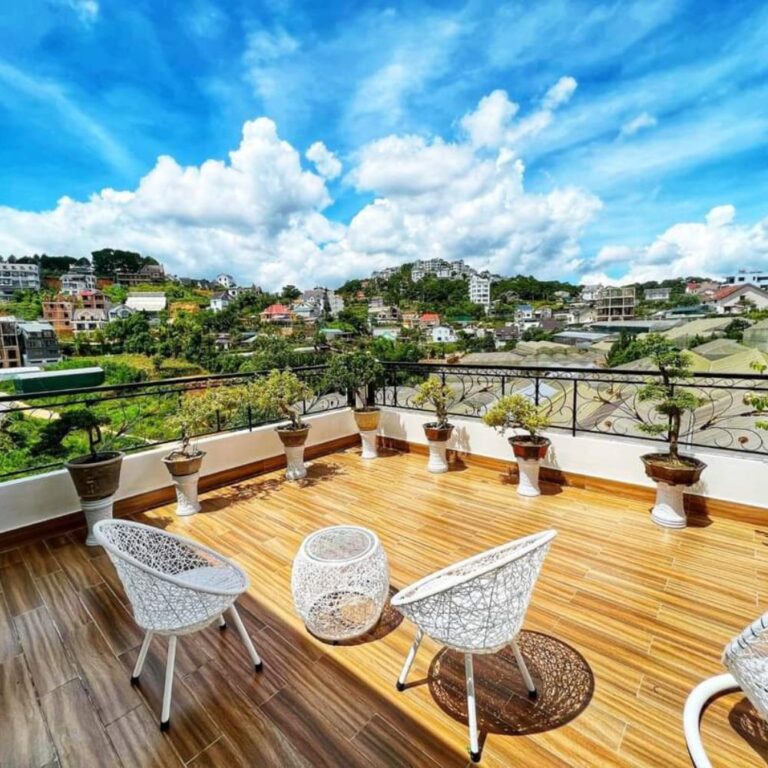 Bán biệt thự, đường Nam Hồ, phường 11, thành phố Đà Lạt, 202.6m2, Thích hợp định cư lâu dài, Đường ô tô vào tận nơi