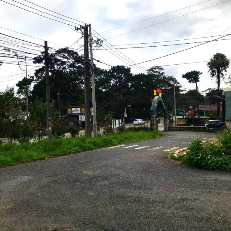 Bán đất, KQH Viện nghiên cứu hạt nhân, phường 10, thành phố Đà Lạt, 203m2, Đất 2 mặt tiền thích hợp đầu tư, Đường ô tô lộ giới 8m