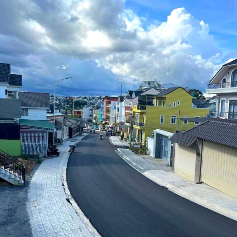 Bán đất, đường Tô Hiến Thành, phường 4, thành phố Đà Lạt, 265.8m2, Ngang mặt tiền 10m kích thước vàng, Mặt tiền đường Tô Hiến Thành