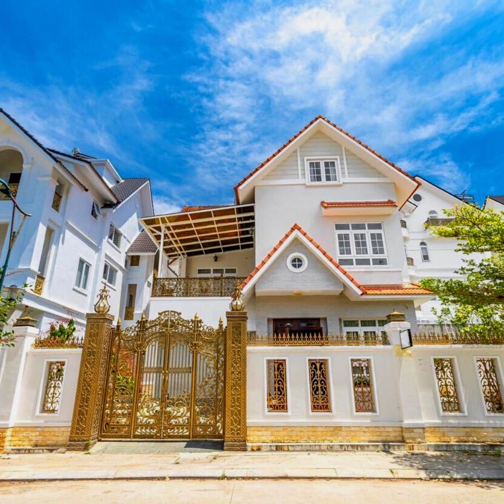 Ban nha Golf Valley P2 290 m2 quangthinhland.vn 01