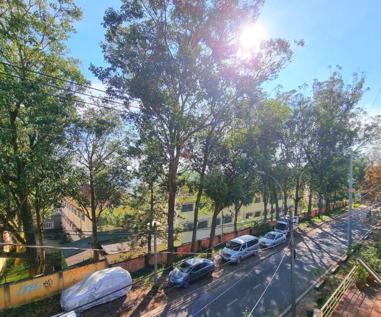 Bán nhà, đường Thi Sách, phường 6, thành phố Đà Lạt, 70.73m2, Nhà 2 mặt tiền trước sau đường lớn, Đường ô tô lộ giới 14m