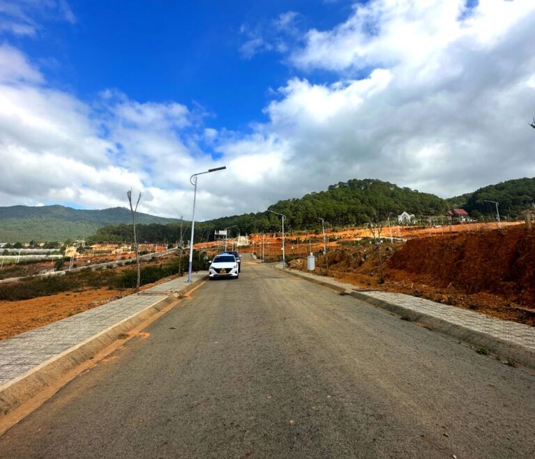 Bán đất, khu đô thị Lạc Xuân, huyện Lạc Dương, thành phố Đà Lạt, 262.5m2, Nằm trong quần thể khu du lịch LangBiang, Đường ô tô đến tận nơi