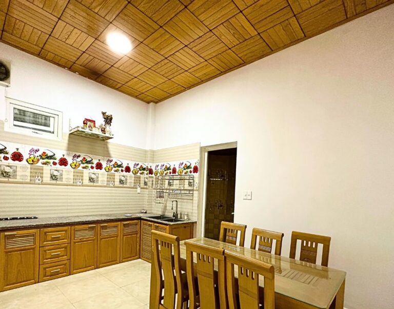 Bán nhà, đường Cổ Loa, phường 2, thành phố Đà Lạt, 128.5m2, Bất động sản giá tốt Đà Lạt, Đường ô tô tận nơi