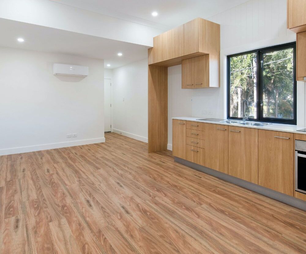 NÊN CHO THUÊ NHÀ MỚI MUA HAY NHÀ ĐANG Ở?