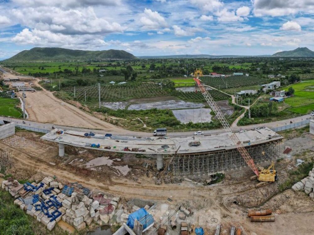 1400 TỶ ĐỒNG ĐẦU TƯ VÀO TUYẾN ĐƯỜNG TỪ PHAN THIẾT ĐI ĐÀ LẠT