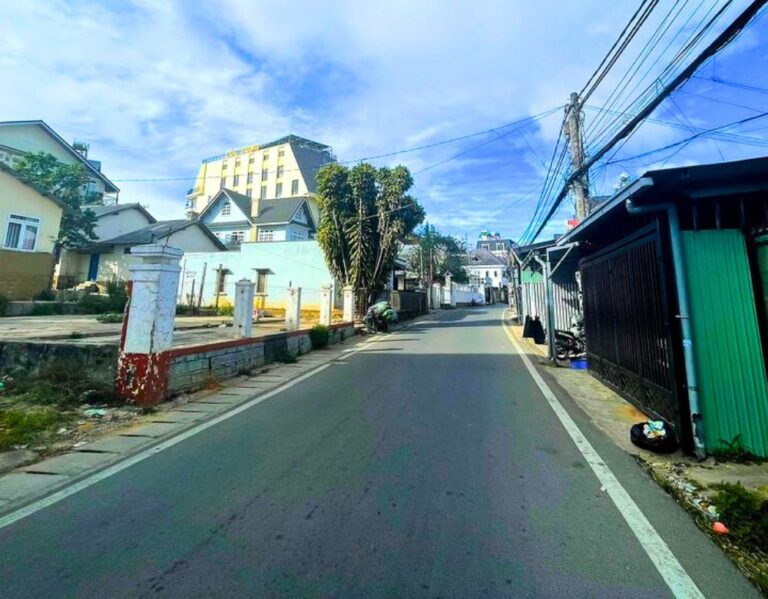 Bán đất, mặt tiền đường Yersin, phường 9, thành phố Đà Lạt, 162,78m2, Nhà đất đầu tư Đà Lạt, Đường ô tô 7m đến tận nơi