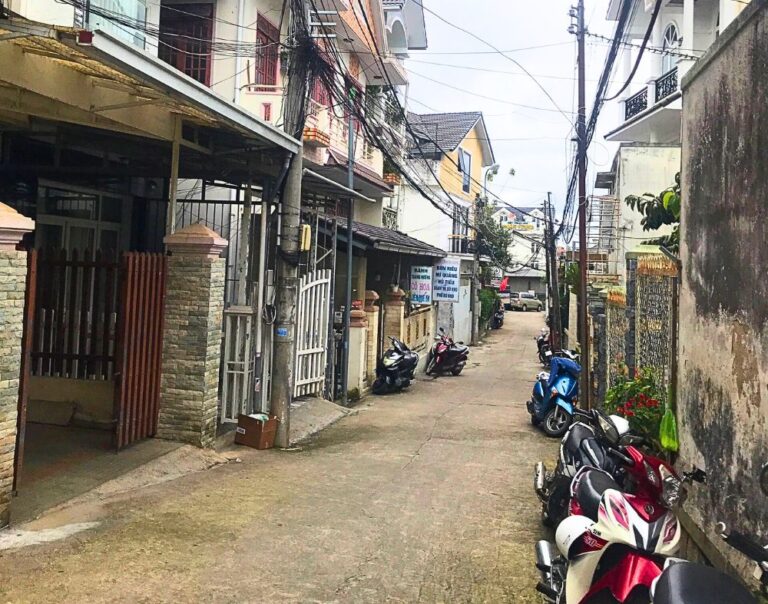 Bán nhà, đường Thông Thiên Học, Phường 2, Thành phố Đà Lạt, 79,21m2, Cách hồ Xuân Hương 1km, Đường ô tô 3,5m đến tận nơi