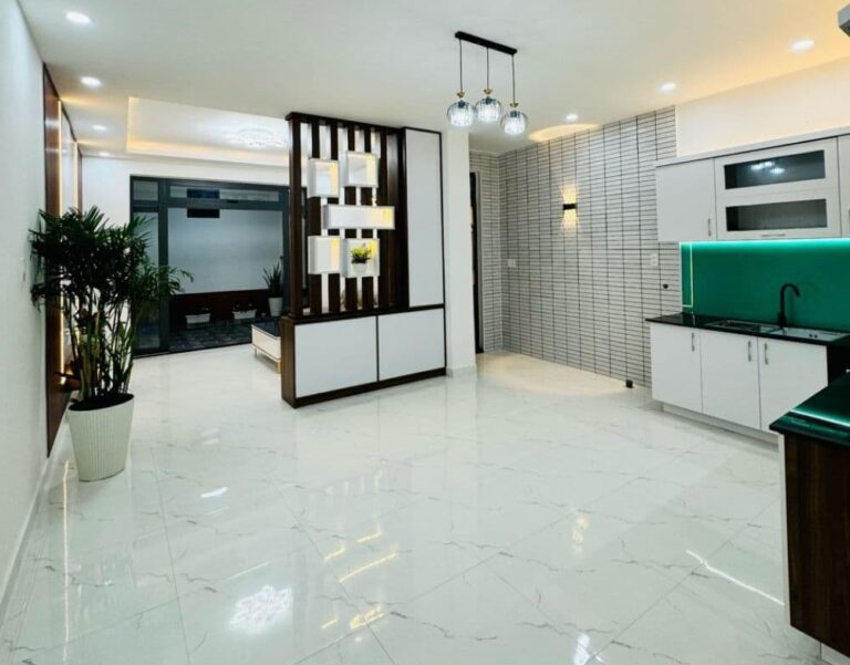 Bán nhà, Đường Yết Kiêu, Phường 5, Thành phố Đà Lạt, 78m2, Cách trung tâm Hòa Bình 5 phút đi xe, Đường ô tô đến tận nơi