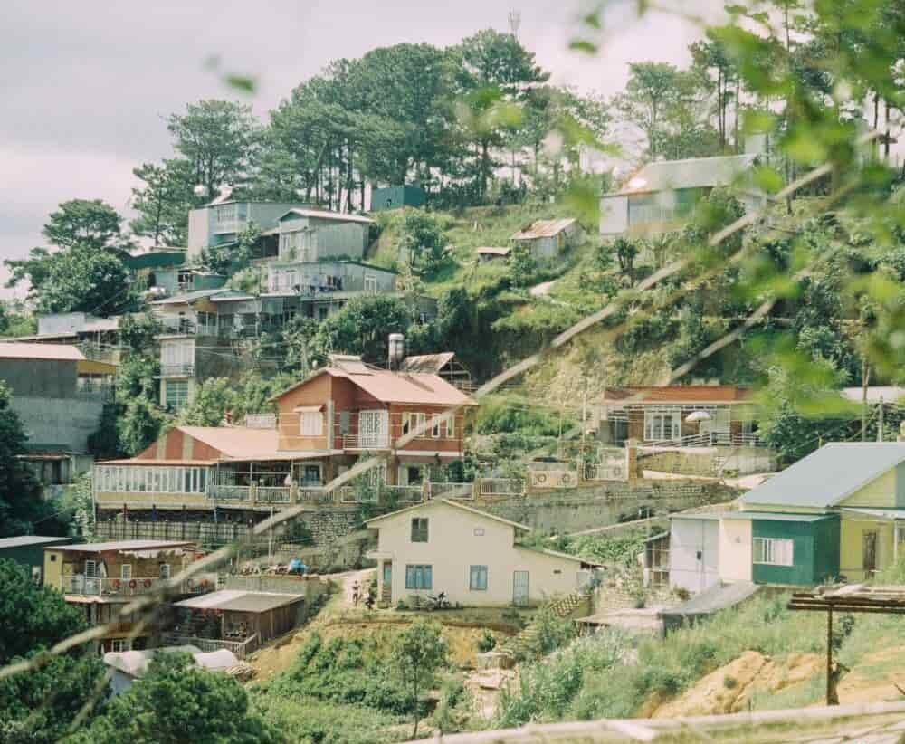 BẤT ĐỘNG SẢN LÂM ĐỒNG PHÁT SINH 4930 LÔ ĐẤT NỀN GIAO DỊCH THÀNH CÔNG