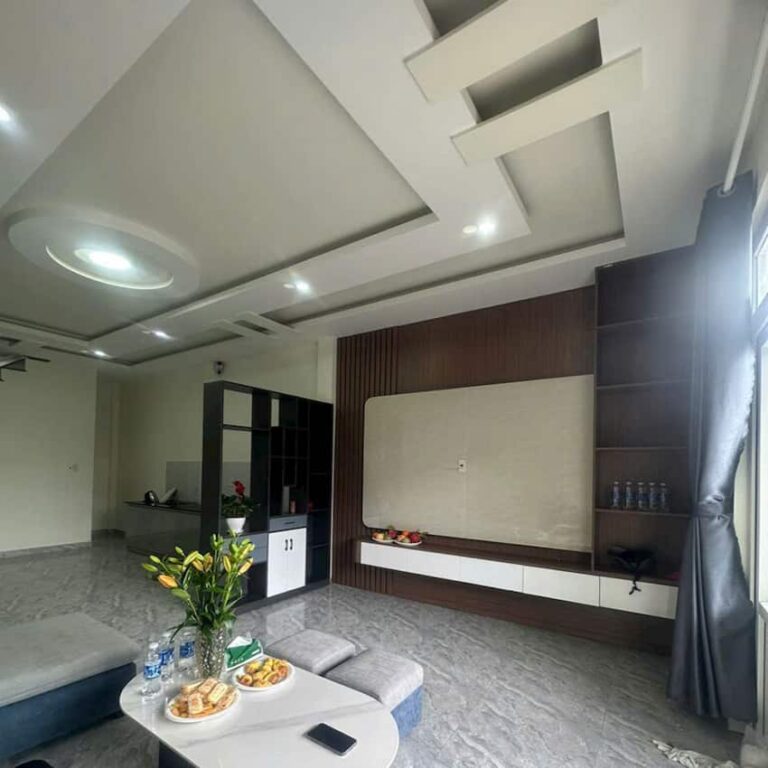 Bán nhà, đường Trương Văn Hoàn, Phường 9, Thành phố Đà Lạt, 50m2, Đường ô tô vào tận nơi, gần trường học, chợ, siêu thị mini.