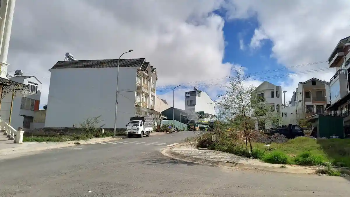 Bán đất KQH Liên hợp thể thao Đà Lạt 110m2 Bán đất KQH Liên hợp thể thao Đà Lạt 110m2