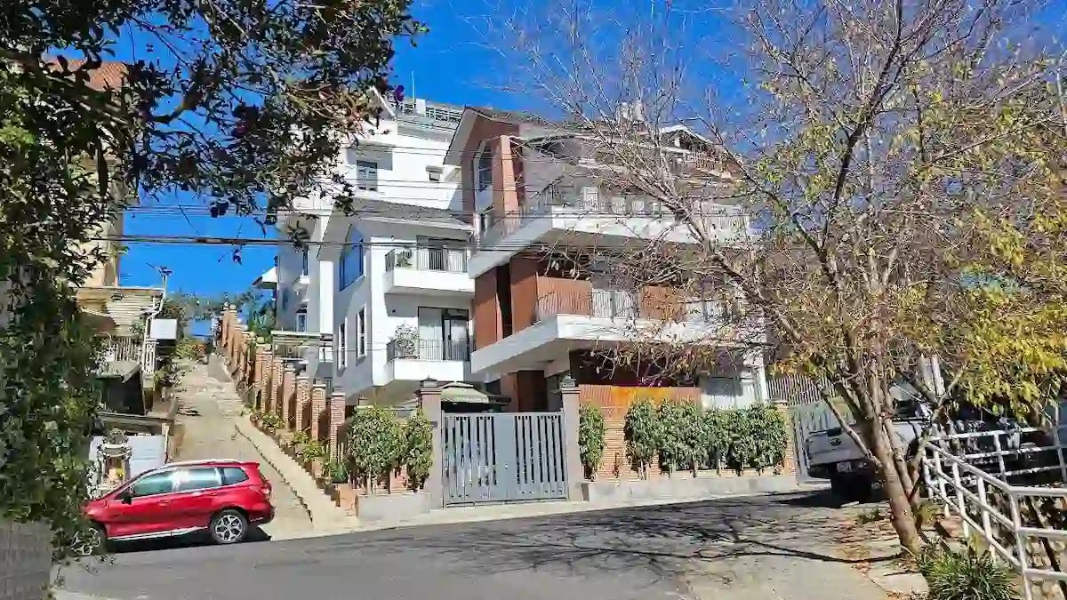 Bán khách sạn đường Yersin Đà Lạt 127m2