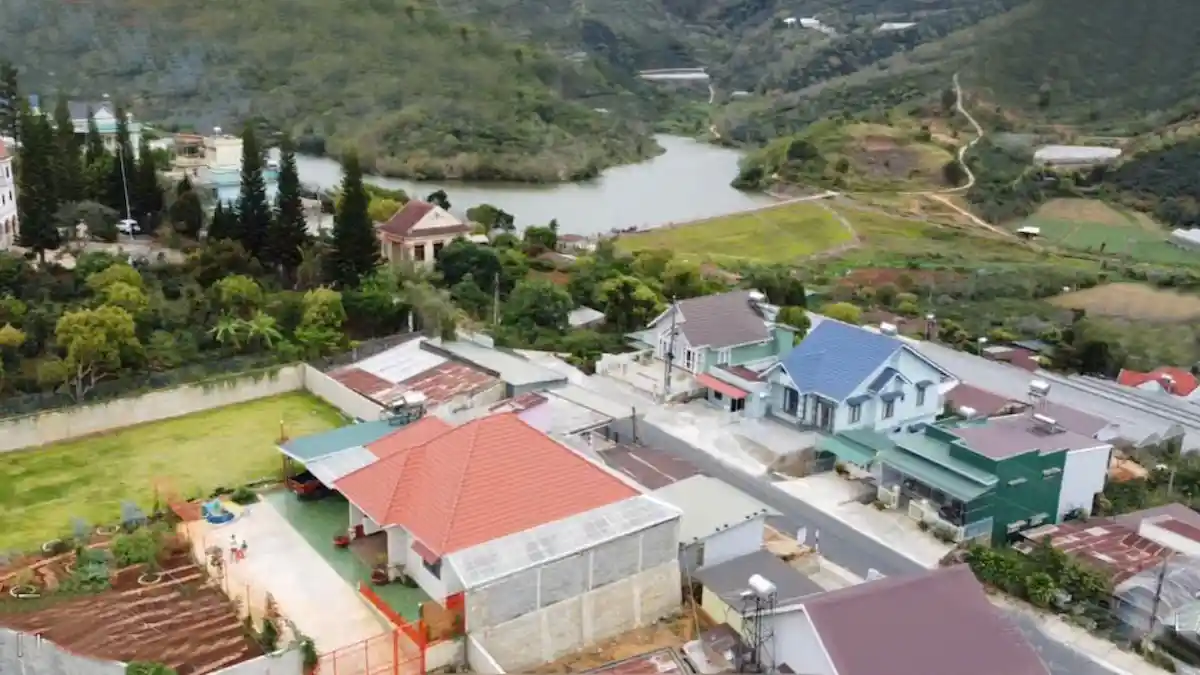 Bán nhà đường hẻm Xuân Sơn – Phường Xuân Trường – Đà Lạt (1.582m2, sổ hồng riêng, đường ô tô vào tận nơi) 1 Bán nhà đường hẻm Xuân Sơn Đà Lạt 1.582m2