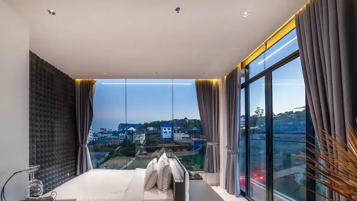 Bán khách sạn Phù Đổng Thiên Vương Đà Lạt 240m2